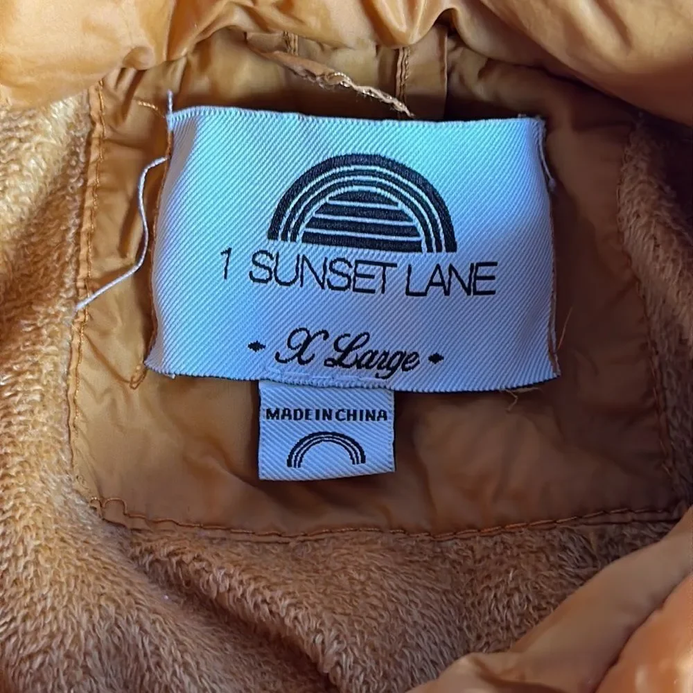 1 Sunset Lane Gold Puffer Jacket Women’s Size XL Quilted Winter Coat